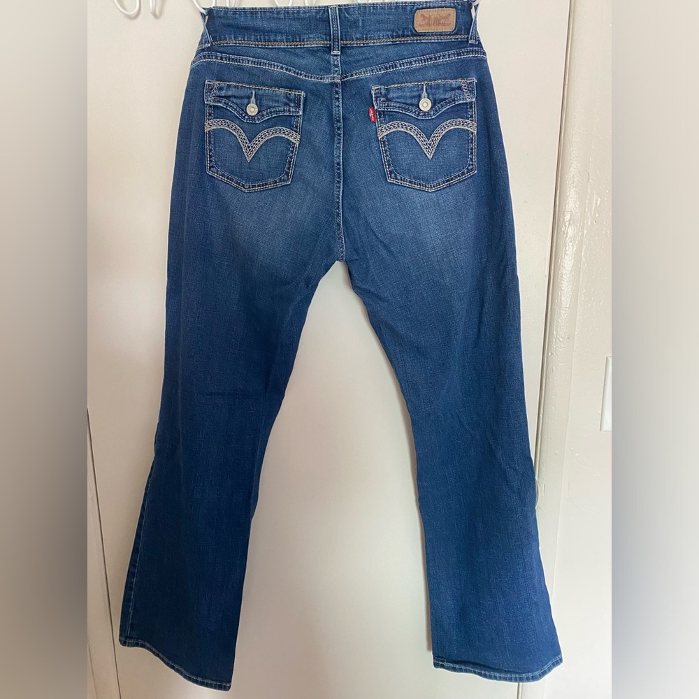 Levi’s Classic Blue Women's‎ Jeans - Picture 2 of 4